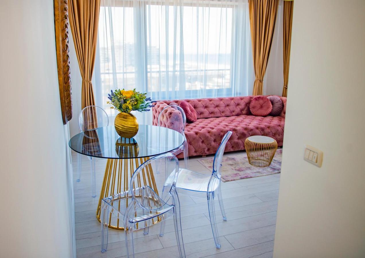 Appartement Summerland Luxury Velvet Front Sea View à Mamaia Extérieur photo