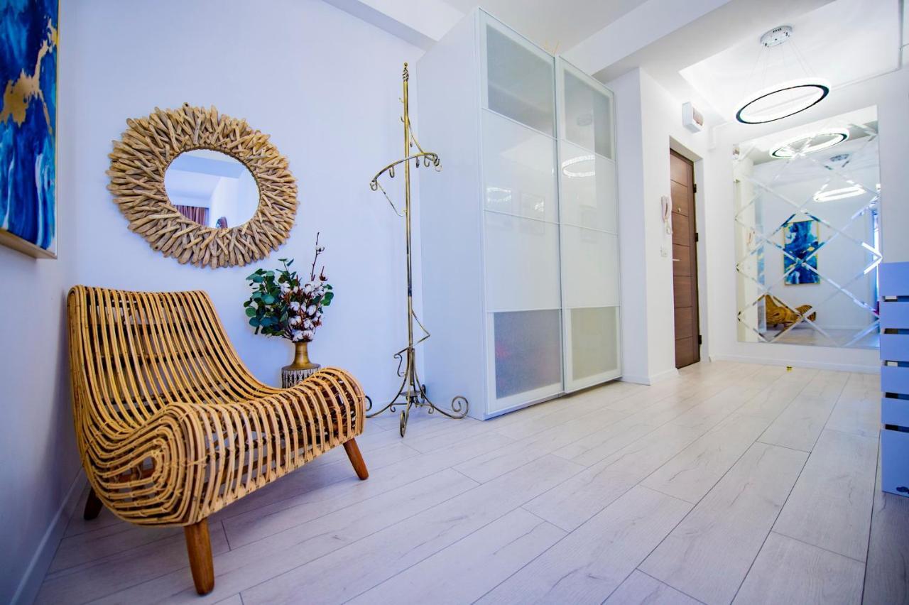 Appartement Summerland Luxury Velvet Front Sea View à Mamaia Extérieur photo