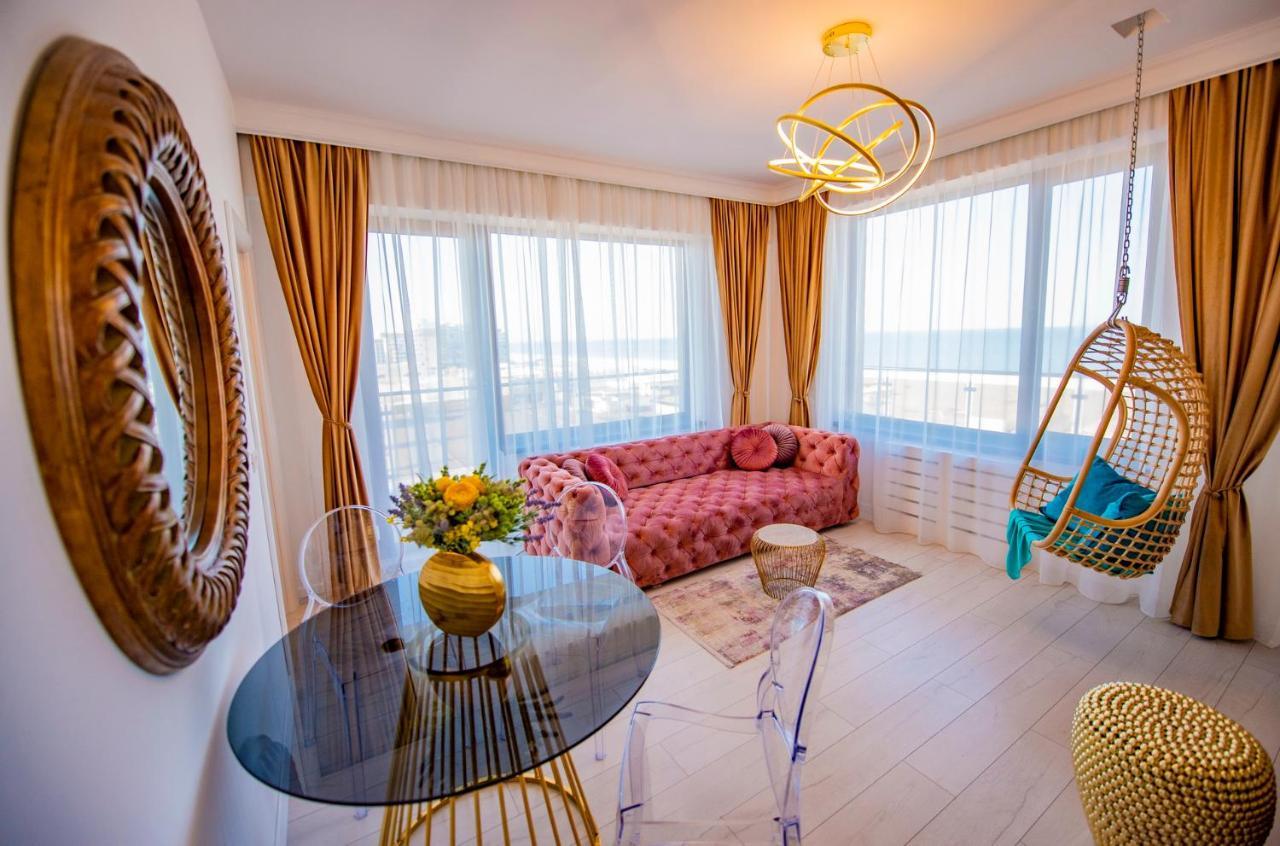 Appartement Summerland Luxury Velvet Front Sea View à Mamaia Extérieur photo